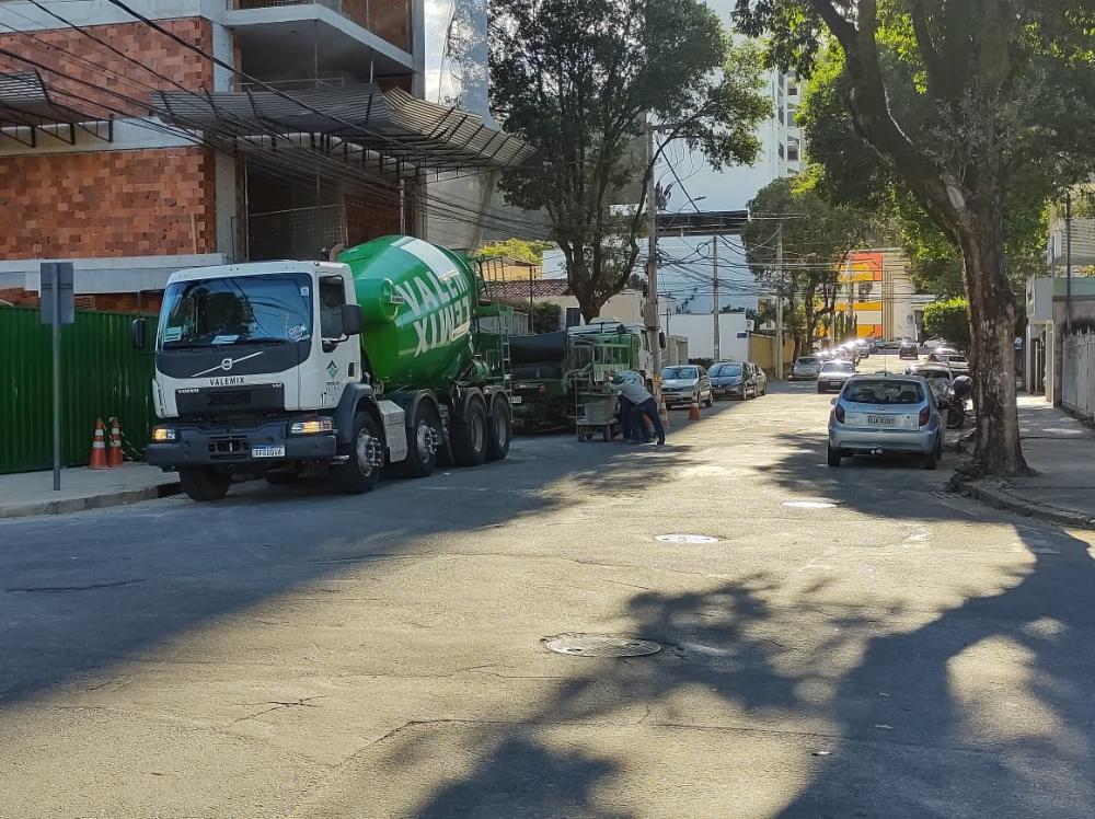 Prefeitura de Ipatinga avança em obras de saneamento básico no bairro Horto