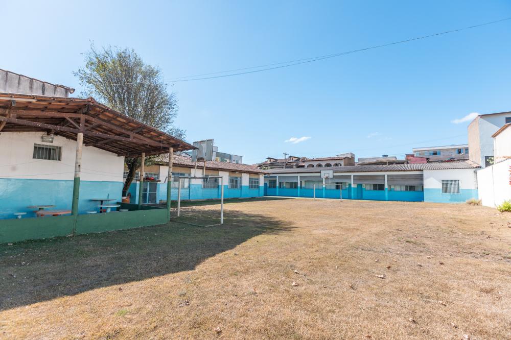 Administração de Ipatinga define construção de quadra poliesportiva no CENAM 