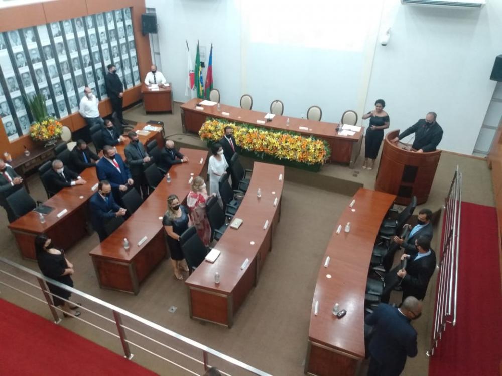 Começa a cerimônia de posse dos vereadores, prefeito e vice de Ipatinga