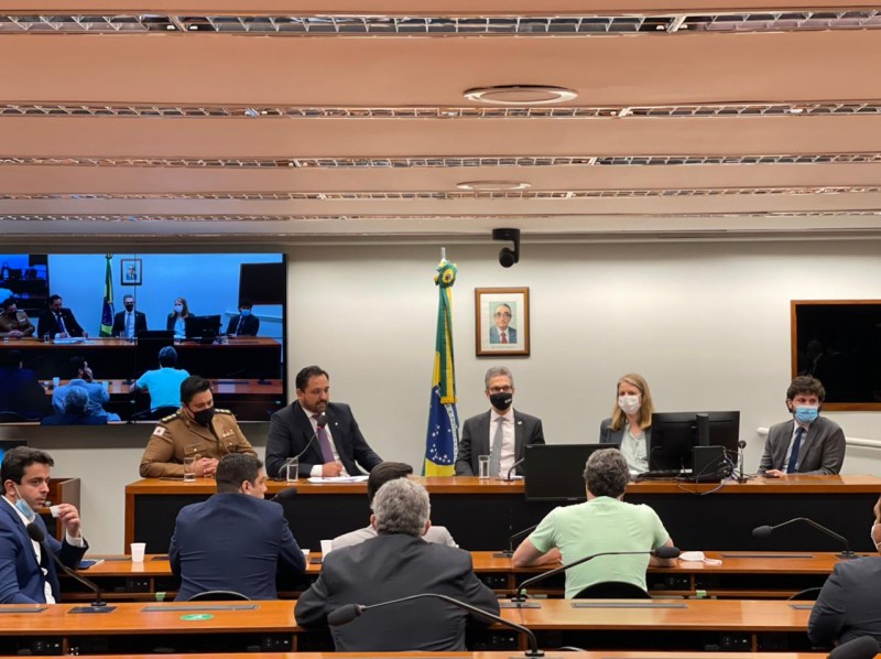 Em Brasília, governador Romeu Zema se reúne com a bancada mineira e apresenta Portfólio de Projetos 2022