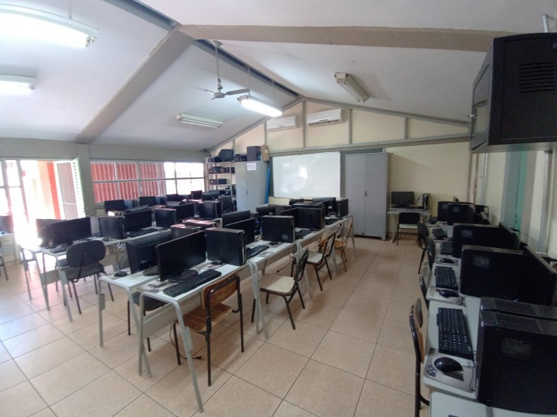 Escolas recebem recursos para renovação de mobiliário e equipamentos 