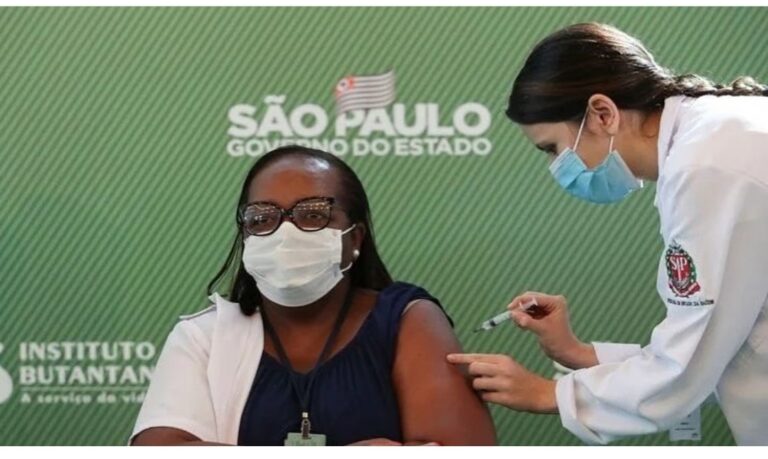 São Paulo inicia vacinação contra Covid-19