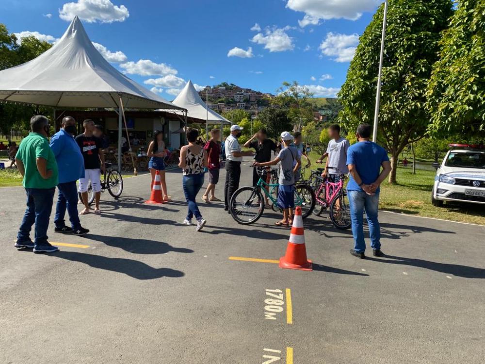 Sescon realiza blitz educativa no Parque Ipanema