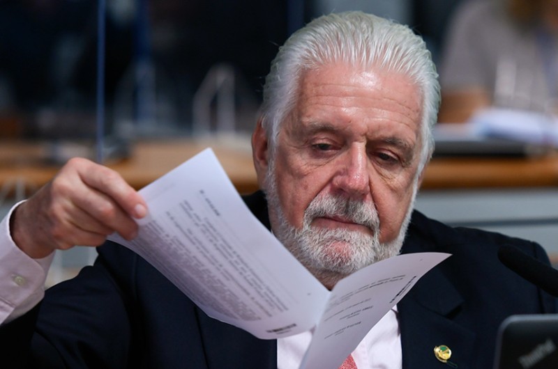 Adesão do Brasil a acordo internacional de aviação é aprovado na CRE