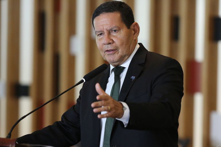 Mourão diz que desenvolvimento sustentável depende do setor privado