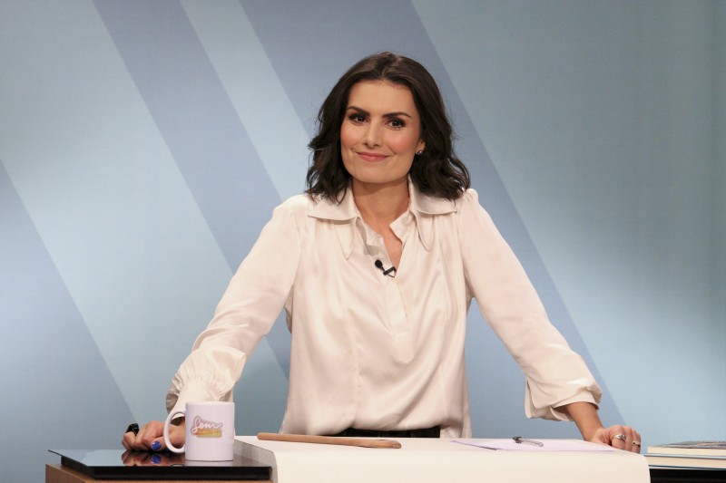 Sem Censura desta segunda recebe a influenciadora Nathalia Arcuri