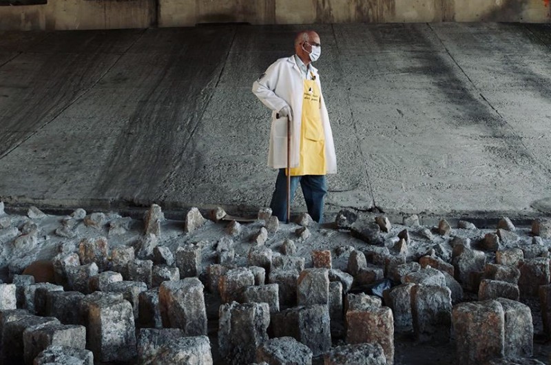 Congresso derruba veto de Bolsonaro à Lei Padre Júlio Lancellotti