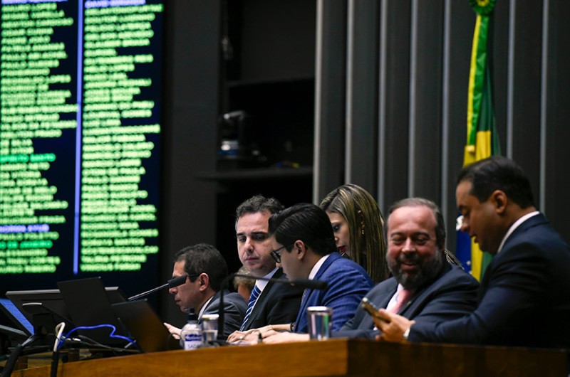 Congresso derruba últimos vetos à MP do registro de imóveis