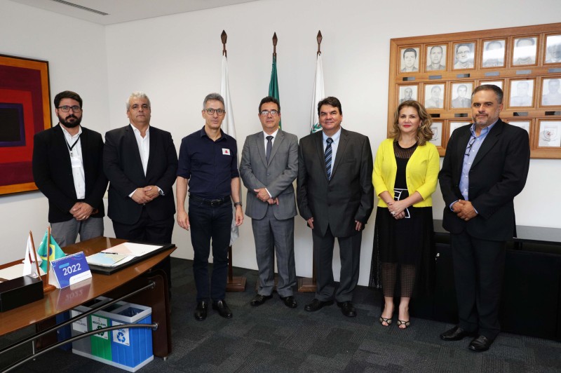 Wagner de Paulo Santiago é o novo reitor da Unimontes