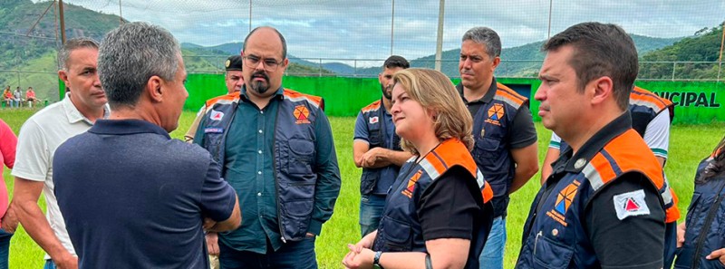 Vice-governador e presidente do Servas percorrem áreas castigadas pela chuva em Antônio Dias, no Vale do Rio Doce