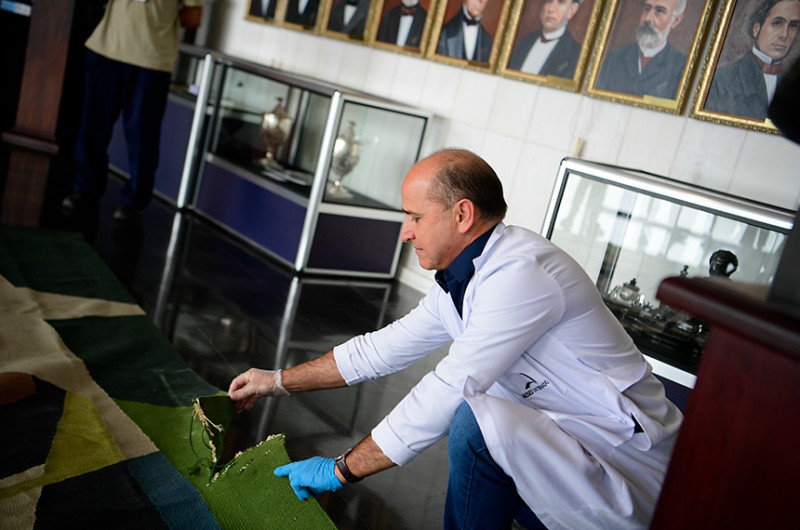 Reparo de obras de arte pode chegar a R$ 1 milhão, diz equipe do Museu do Senado