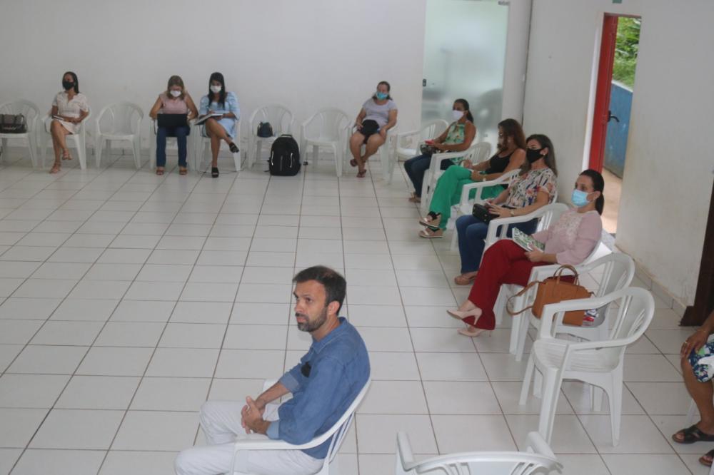 Comissão debate retorno às aulas presenciais em Santana do Paraíso