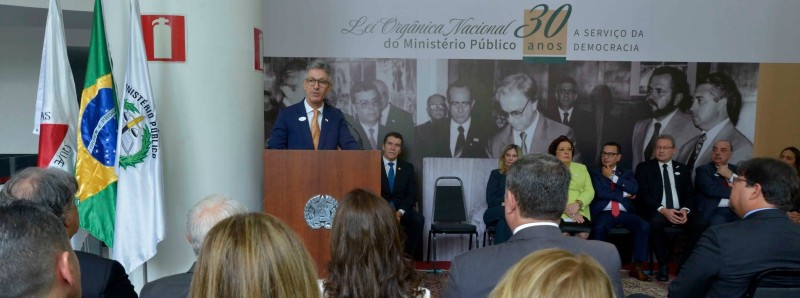 Governador participa de celebração dos 30 anos da Lei Orgânica do Ministério Público