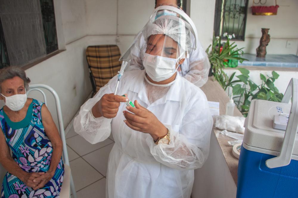 Ipatinga monta força-tarefa para agilizar vacinação contra Covid-19