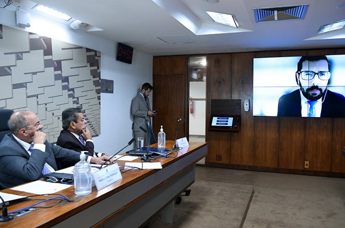 Omissão do governo federal levou à tragédia humanitária dos ianomâmi, afirma procurador