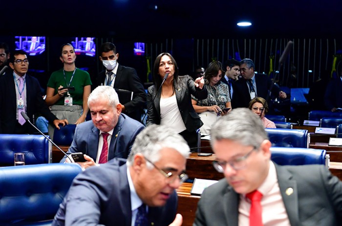 Eliziane questiona validade do requerimento da CPI das ONGs