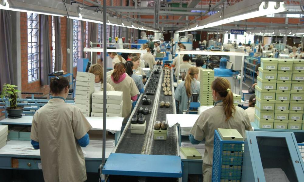 Preço dos produtos industrializados têm inflação de 3,36% em janeiro, segundo IBGE