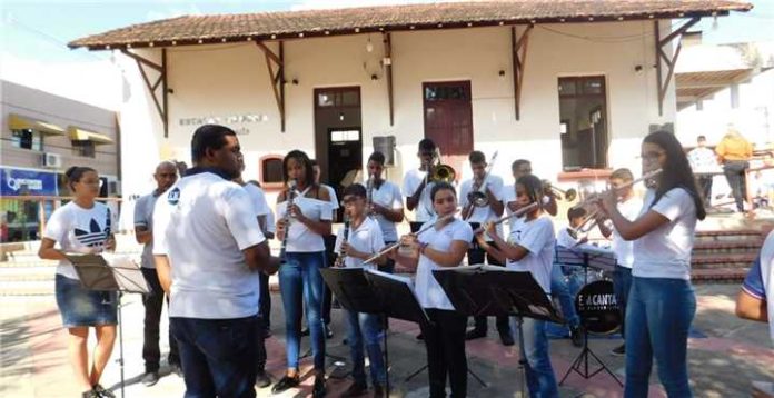 Escola TOM abre vagas para o Coral Municipal