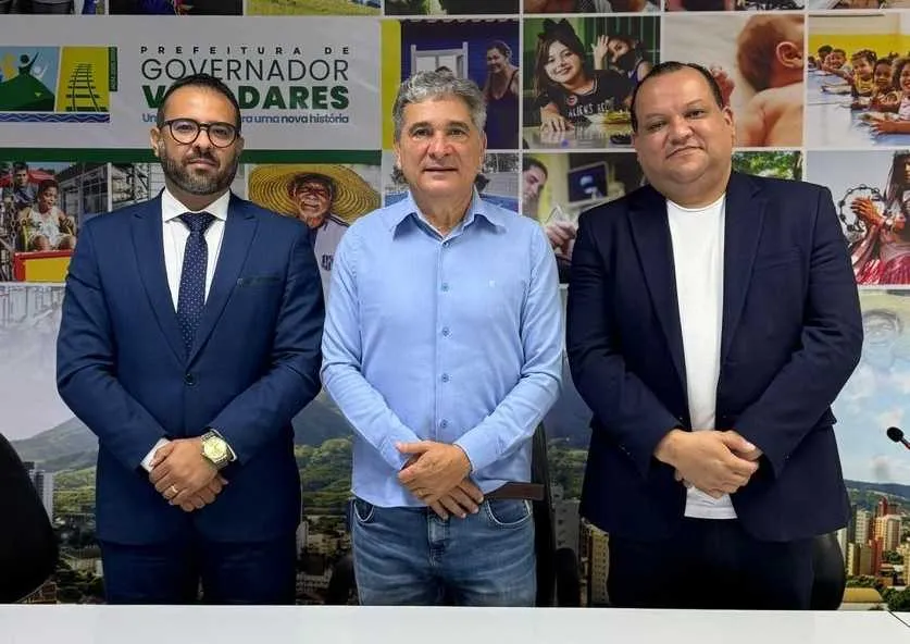 Mudança no Primeiro Escalão: Prefeito de Valadares Substitui Secretário de Governo